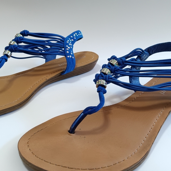 CLEARANCE SALE!!  Madden Girl Vibrant Blue Embellished Sandals - Picture 1 of 12